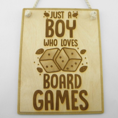 Ξύλινη Ταμπέλα “Boy Love Board Games”