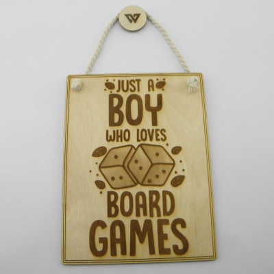 Ξύλινη Ταμπέλα “Boy Love Board Games”