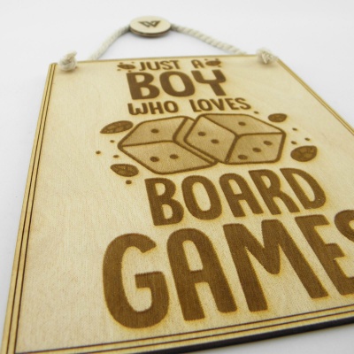 Ξύλινη Ταμπέλα “Boy Love Board Games”