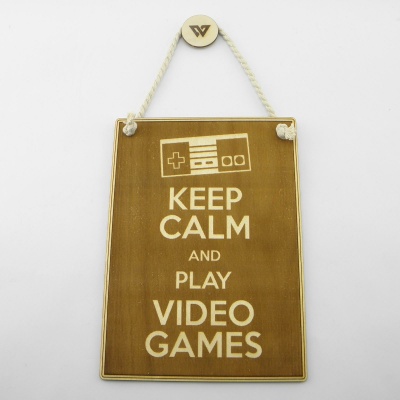 Ξύλινη Ταμπέλα “Keep Calm Video Games”